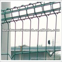 High quality double loop wire mesh fence with competitive price in store(factory)